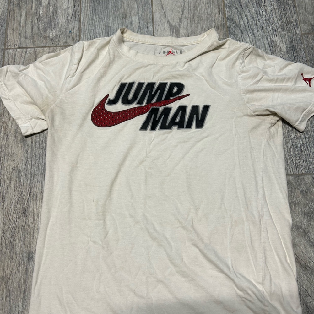 nike shirt